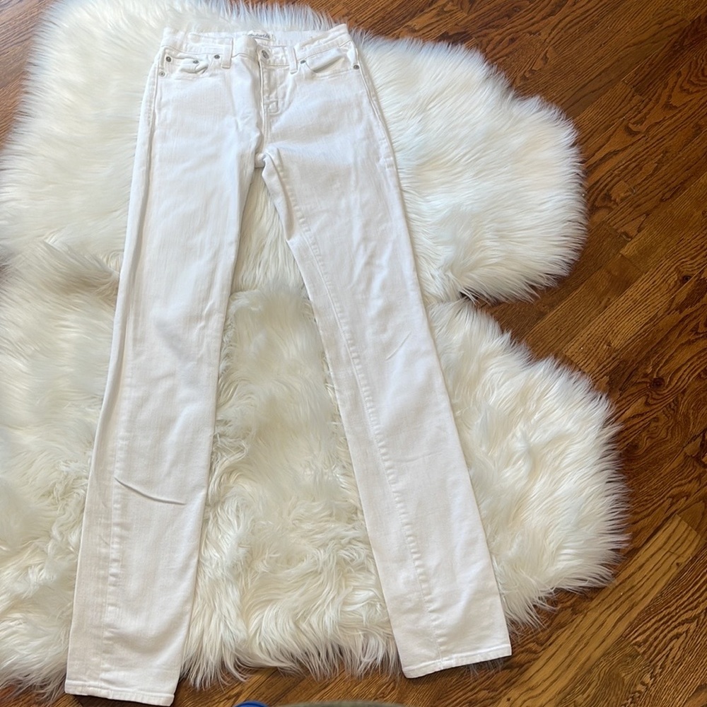 Madewell Alley Straight Jeans in White - Picture 2 of 7